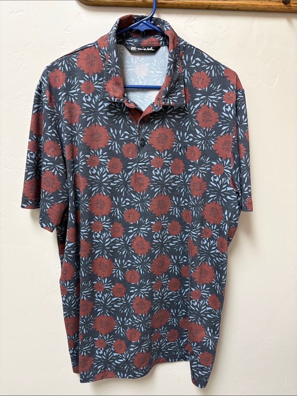 Travis Mathew grey and red X-Large polo